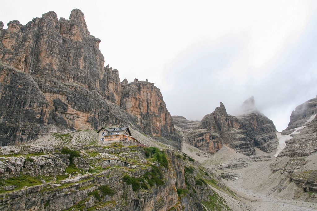 Dolomiti di Brenta Trek, trekking at high altitude